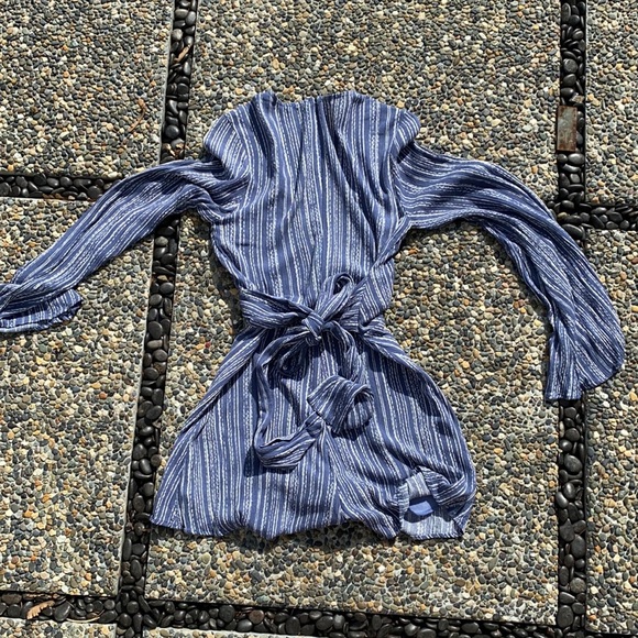 SAGE WRAP ROMPER - Picture 5 of 6